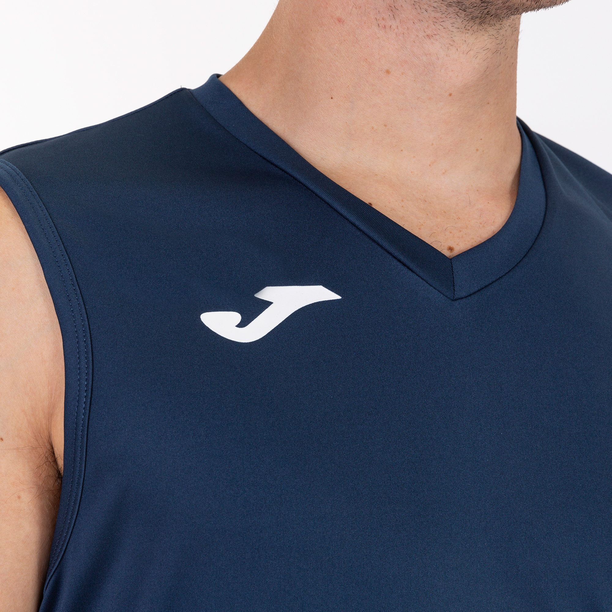 CAMISETA SIN MANGAS COMBI